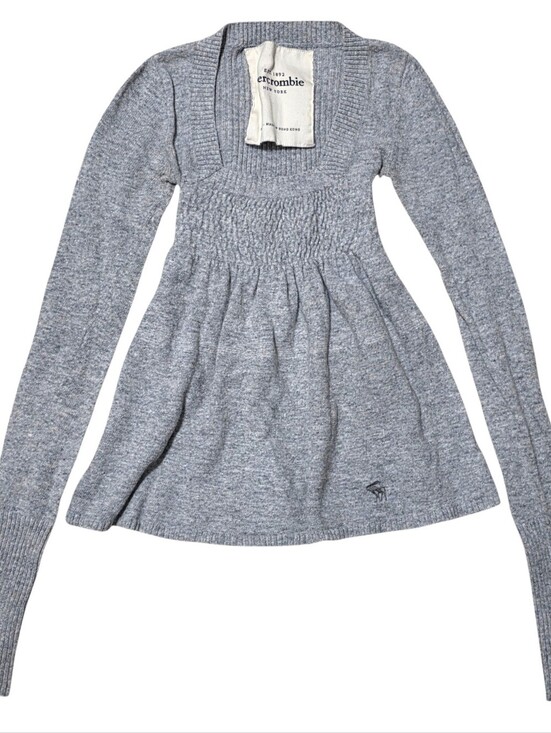 Abercrombie & Fitch Sweaters - Abercrombie vintage knit long sleeve grey babydoll square neck top